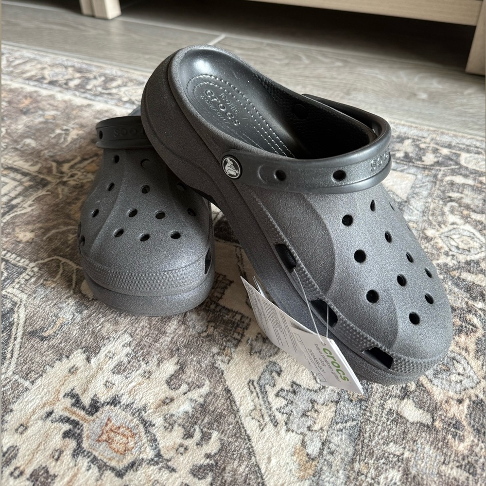 Crocs Black Baya Platform Clogs Women Size 9